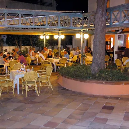 Beachclub Hotel