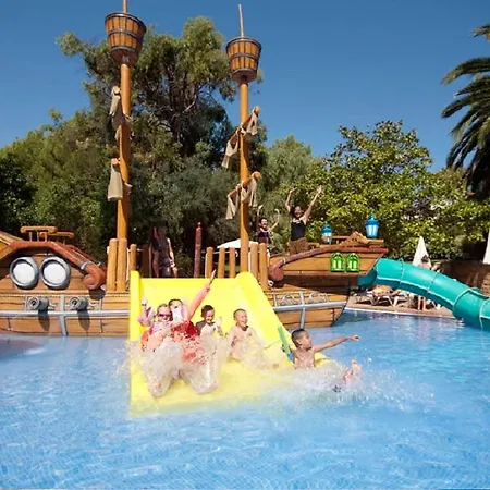 Beachclub Hotel Font de sa Cala
