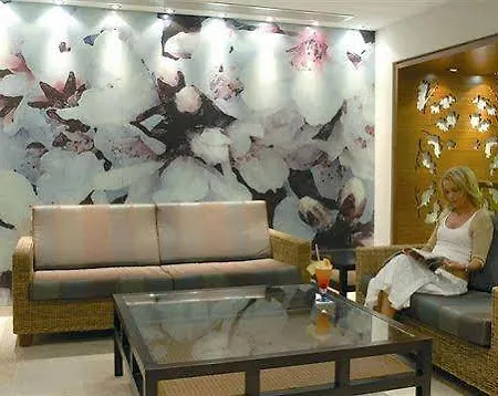 酒店 Beachclub 丰德萨卡拉